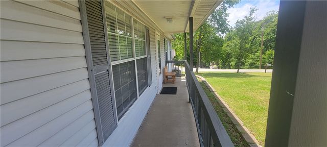 5 White Parish Lane, Bella Vista, AR 72714