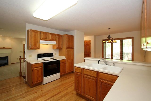 12395 W Waterford AVENUE, Greenfield, WI 53228