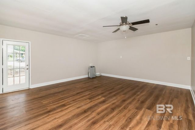 5805 HOLLY HILL Court, Mobile, AL 36609