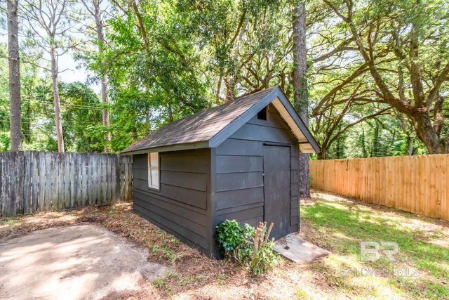 5805 HOLLY HILL Court, Mobile, AL 36609