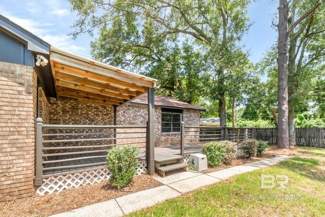 5805 HOLLY HILL Court, Mobile, AL 36609