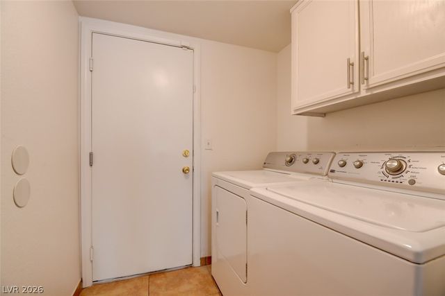 2873 Moonlight Bay Lane, Las Vegas, NV 89128