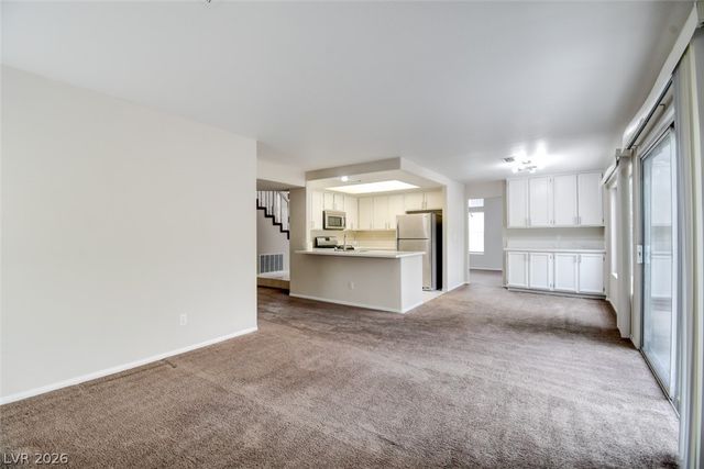 2873 Moonlight Bay Lane, Las Vegas, NV 89128