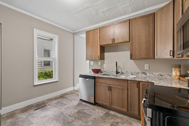 2803 Fremont Avenue N, Minneapolis, MN 55411
