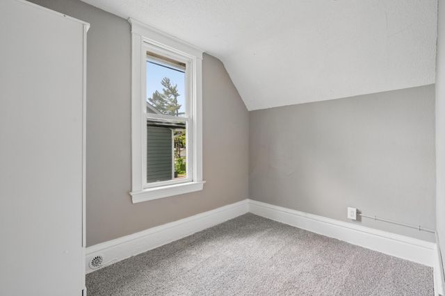 2803 Fremont Avenue N, Minneapolis, MN 55411