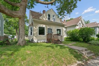 2803 Fremont Avenue N, Minneapolis, MN 55411