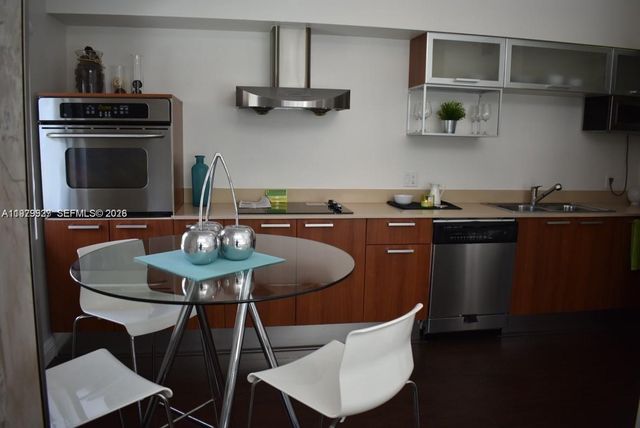 1528 Brickell Ave 101, Miami, FL 33129