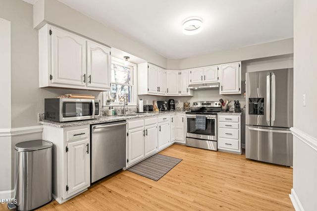 5212 Oakbrook Drive, Durham, NC 27713