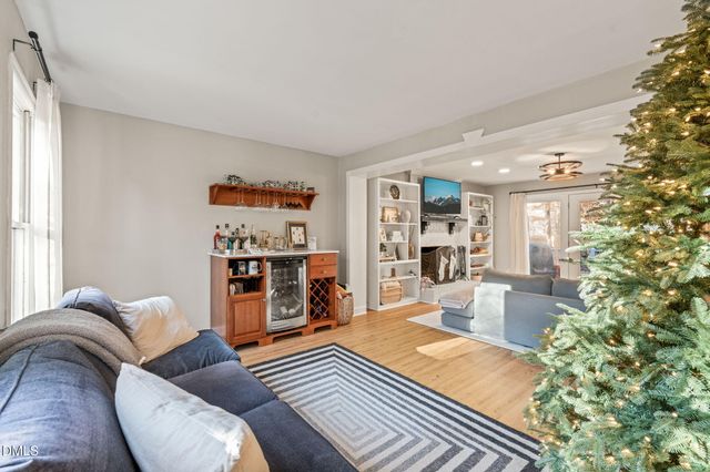 5212 Oakbrook Drive, Durham, NC 27713