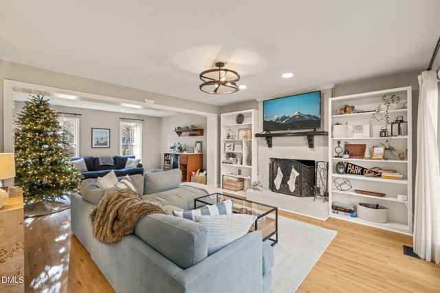 5212 Oakbrook Drive, Durham, NC 27713