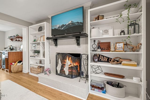 5212 Oakbrook Drive, Durham, NC 27713