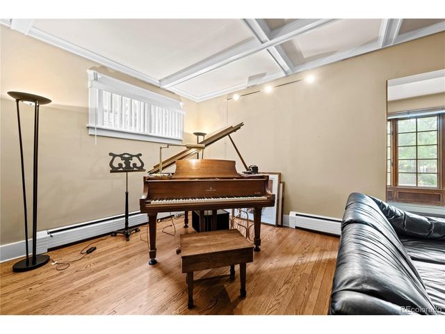401 N High St, Denver, CO 80218