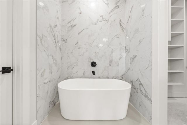 6409 NW 153rd Street, Edmond, OK 73013