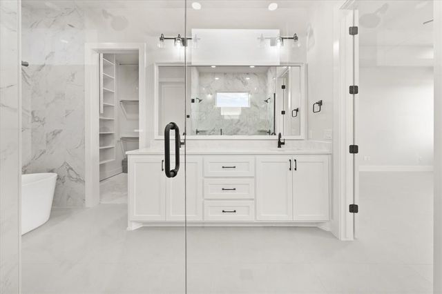 6409 NW 153rd Street, Edmond, OK 73013