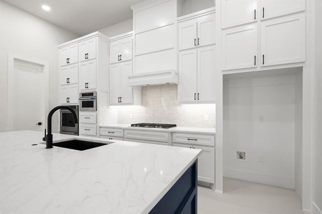 6409 NW 153rd Street, Edmond, OK 73013