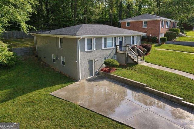 2353 Larchwood Road, Atlanta, GA 30310