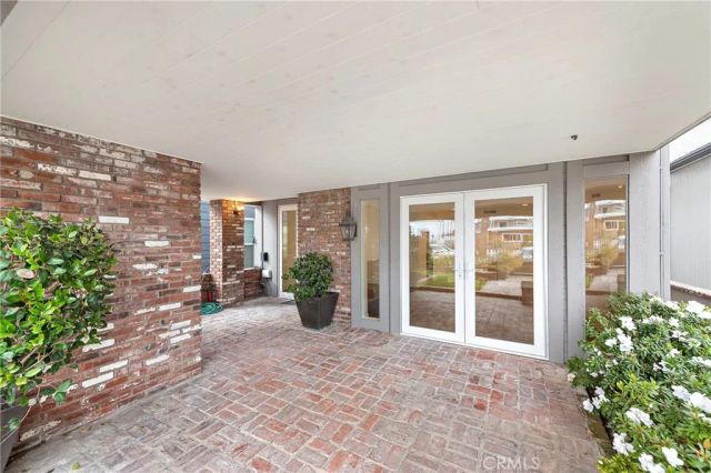 411 Goldenrod A, Corona Del Mar, CA 92625