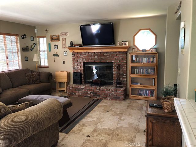 508 Dart Canyon, Crestline, CA 92325