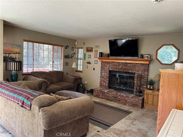 508 Dart Canyon, Crestline, CA 92325