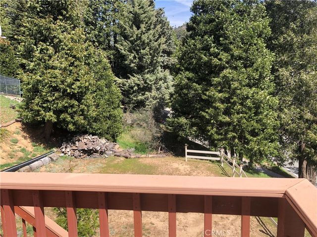 508 Dart Canyon, Crestline, CA 92325