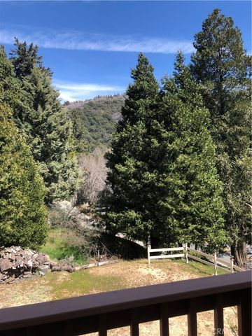 508 Dart Canyon, Crestline, CA 92325
