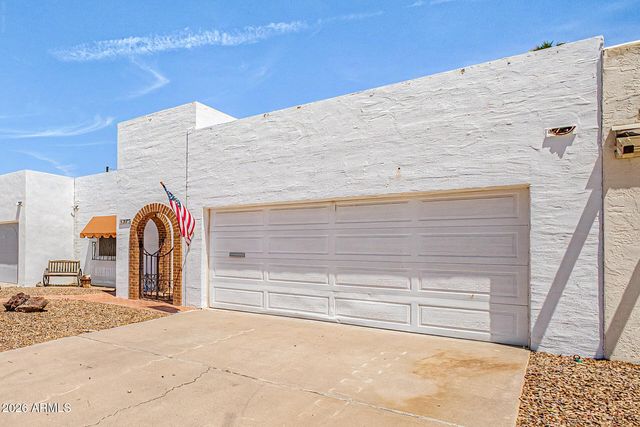 2073 E CAIRO Drive, Tempe, AZ 85282