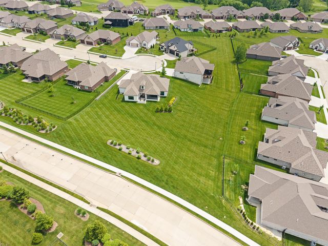 1109 CAYMUS CT, Columbia, MO 65201