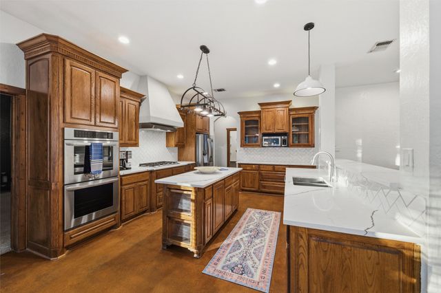 5079 April Lane, Waxahachie, TX 75165