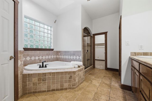 5079 April Lane, Waxahachie, TX 75165