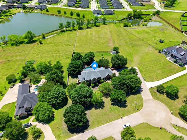 5079 April Lane, Waxahachie, TX 75165