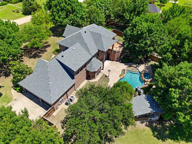 5079 April Lane, Waxahachie, TX 75165