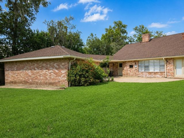 15322 Wandering Trail, Friendswood, TX 77546