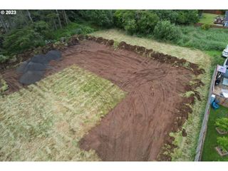 1120 E HARBOR Dr, Warrenton, OR 97146