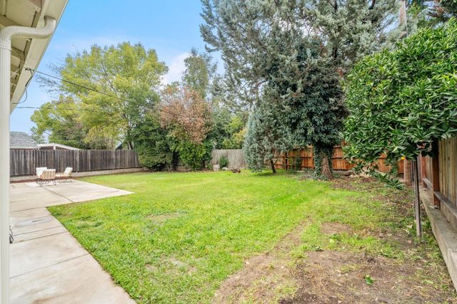 5610 Millburn St, Carmichael, CA 95608