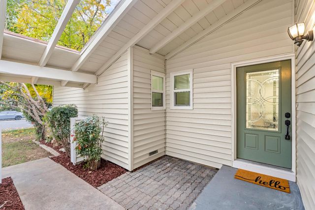 5610 Millburn St, Carmichael, CA 95608