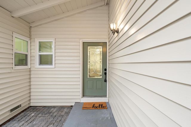 5610 Millburn St, Carmichael, CA 95608