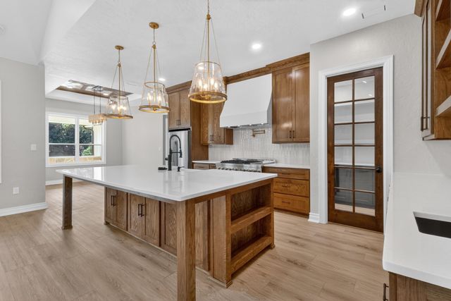 2388 Lansing Switch Rd., Longview, TX 75602