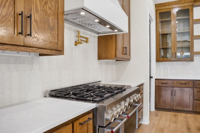 2388 Lansing Switch Rd., Longview, TX 75602