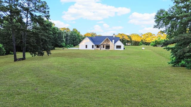 2388 Lansing Switch Rd., Longview, TX 75602