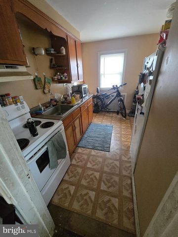 136 E GAUL ST, Wernersville, PA 19565