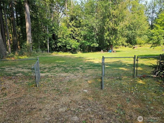 283 Middle Ford Road, Chehalis, WA 98532