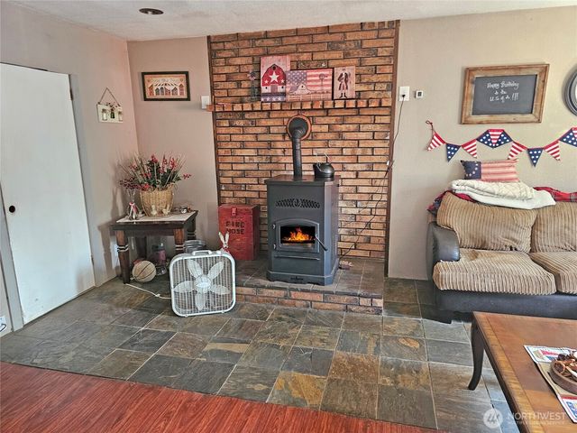 283 Middle Ford Road, Chehalis, WA 98532
