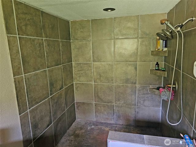 283 Middle Ford Road, Chehalis, WA 98532