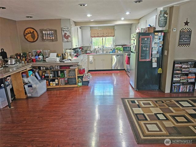 283 Middle Ford Road, Chehalis, WA 98532
