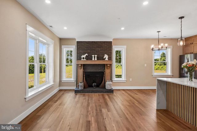 17304 QUEEN ANNE BRIDGE RD, Bowie, MD 20716