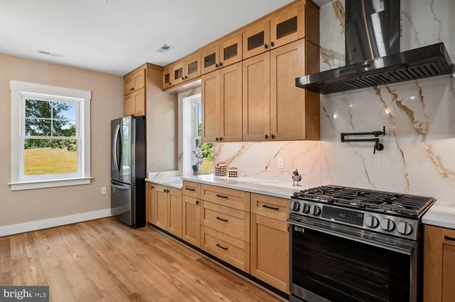 17304 QUEEN ANNE BRIDGE RD, Bowie, MD 20716