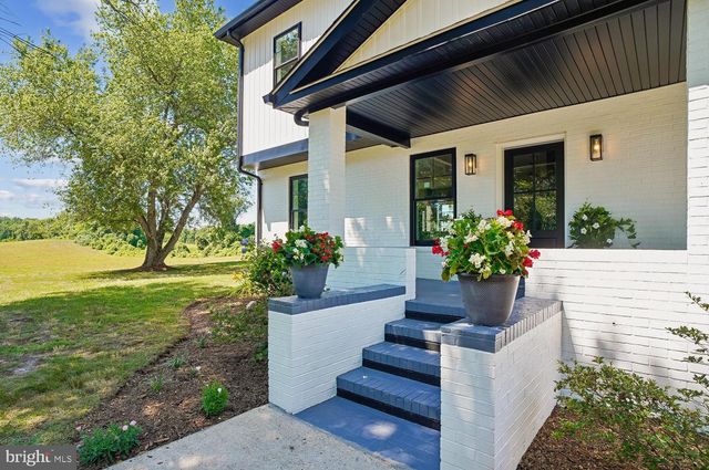 17304 QUEEN ANNE BRIDGE RD, Bowie, MD 20716