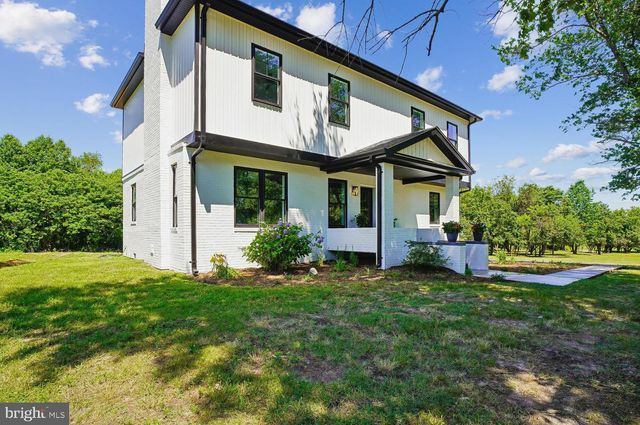 17304 QUEEN ANNE BRIDGE RD, Bowie, MD 20716