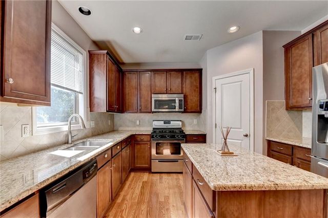 4866 Briarcliff Drive, Sugar Hill, GA 30518