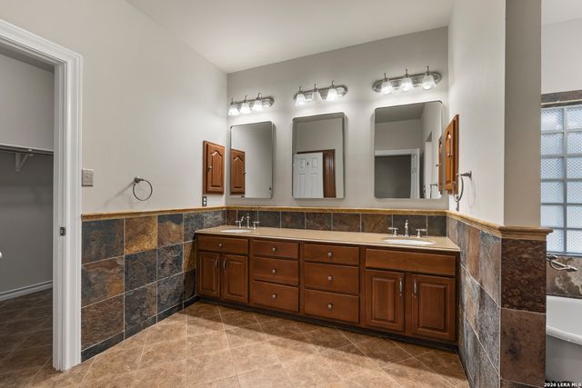 624 HIGH COUNTRY RDG, San Antonio, TX 78260